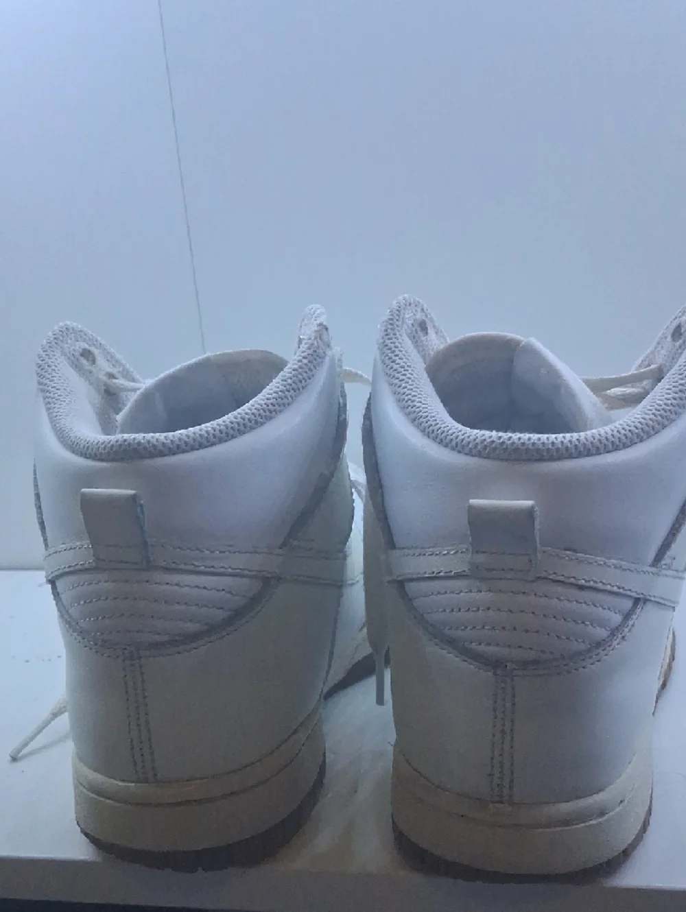 Nike White Men’s High-Top Sneakers